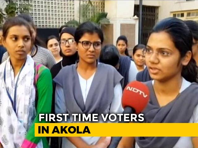 Amid A Polarised Campaign, Young Voters Send A Message