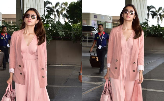 8 Ways To Look Pretty In Peach Like Alia Bhatt