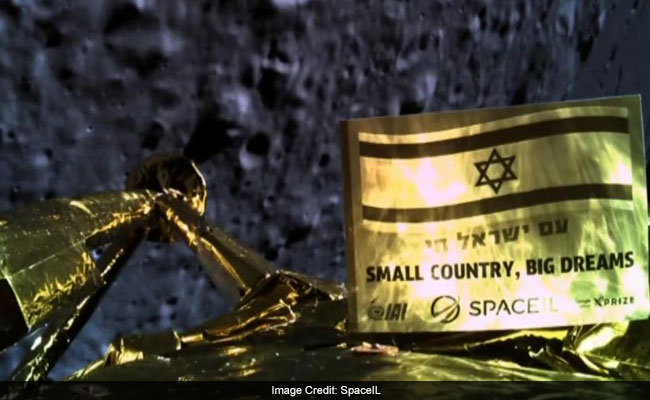 Israeli Spacecraft Reaches The Moon - With A Crash