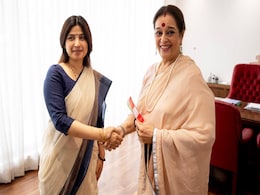 Awkward. Congress Names Lucknow Candidate Despite Shatrughan Sinha's Wife Awkward. Congress Names Lucknow Candidate Despite Shatrughan Sinha's Wife