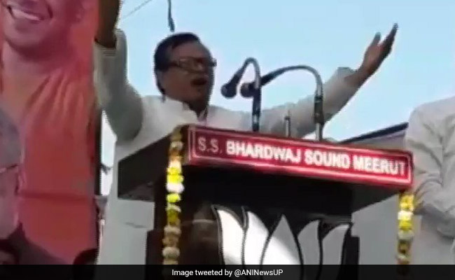 Breathless 'Kamal' Chant Becomes BJP Leader's Viral Moment Ahead Of Polls