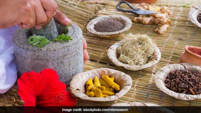 Delhi pollution: Fight Pollution effectively with some simple home remedies