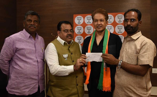 Election 2019- "Used To Be Hair <i>Chowkidar</i>": Hairstylist Jawed Habib Joins BJP