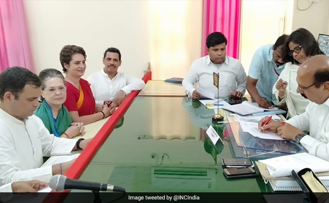 Rahul Gandhi Files Nomination From Amethi, Family Joins Him