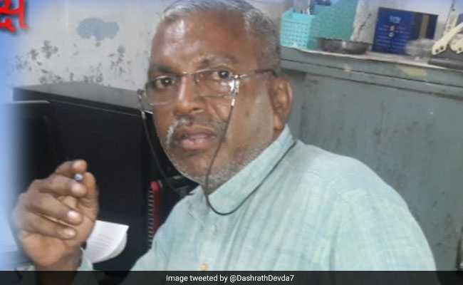 Head Of NGO For ''Harassed Husbands'' Files Nomination In Gujarat