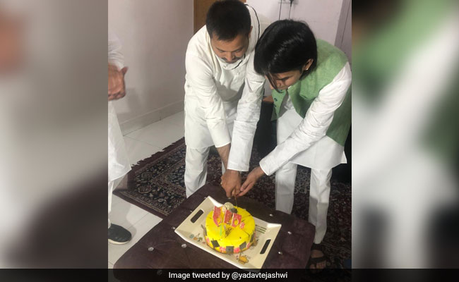 Tejashwi Wishes "Krishna Elder Brother" After "Reunion" With Tej Pratap