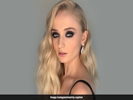 <i>Game Of Thrones</i> Star Sophie Turner Recounts Struggle With Depression: 'Used To Think About Suicide A Lot' <i>Game Of Thrones</i> Star Sophie Turner Recounts Struggle With Depression: 'Used To Think About Suicide A Lot'