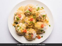 Batan Papdi Chaat: Make This Lip-Smacking Sindhi-Style Chaat In Just 15 Mins Batan Papdi Chaat: Make This Lip-Smacking Sindhi-Style Chaat In Just 15 Mins