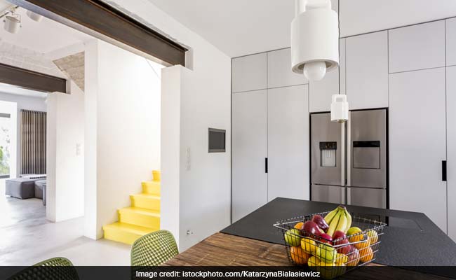 6 Fruit Bowls To Adorn Your Dining Table