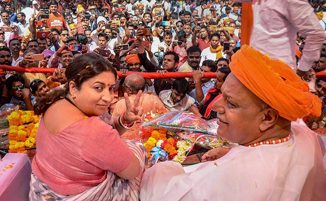 Smriti Irani, In Amethi, Says "Want To Warn Wayanad" About Rahul Gandhi