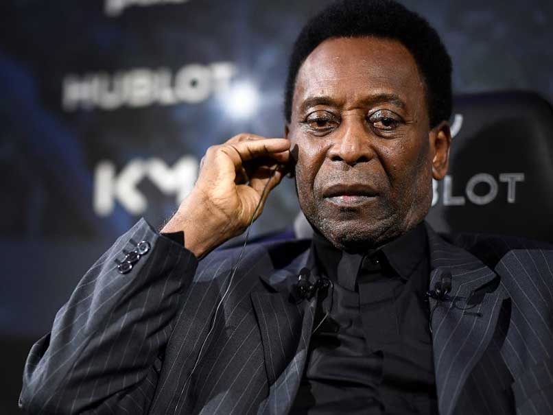 Pele "Improving" In Paris Hospital: Spokesman