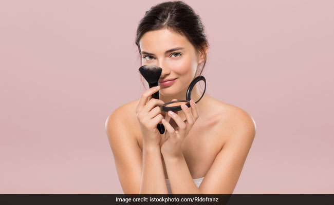 8 Matte Compact Powders To Pick For Shine-Free Skin