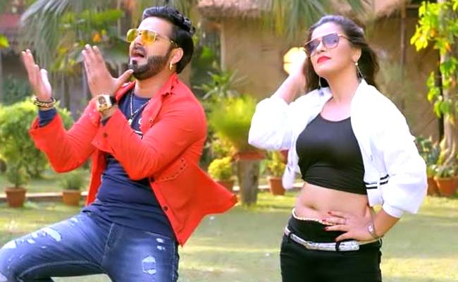 Bhojpuri Cinema: पवन सिंह ने निधि झा से कहा 'फंस जाओगी जान' तो वायरल हुआ धमाकेदार Video
