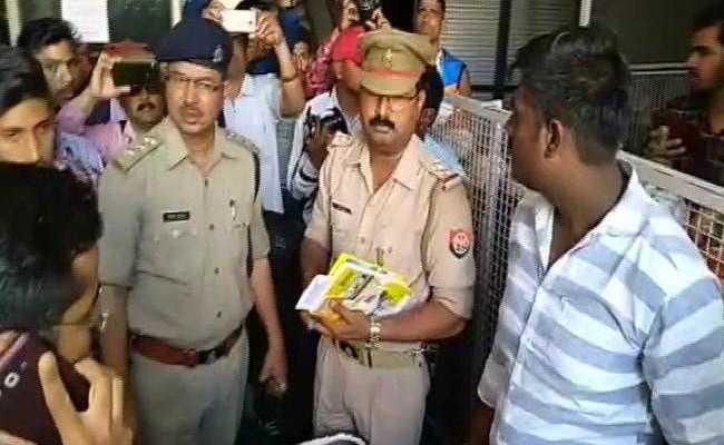 Meerut Man Shoots Dead Woman, Injures Sister For Rejecting His Advances