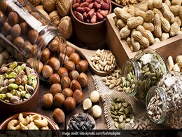 Foods To Reduce Heartburn: पेट की जलन को करना है कम तो डाइट में शामिल करें ये पांच शानदार फूड्स Foods To Reduce Heartburn: पेट की जलन को करना है कम तो डाइट में शामिल करें ये पांच शानदार फूड्स
