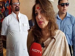 आसनसोल हिंसा पर बोलीं TMC प्रत्याशी मुनमुन सेन: मुझे कुछ नहीं पता, बेड टी देर से मिली इसलिए देर से उठी, बाबुल सुप्रियो का नाम मत लो आसनसोल हिंसा पर बोलीं TMC प्रत्याशी मुनमुन सेन: मुझे कुछ नहीं पता, बेड टी देर से मिली इसलिए देर से उठी, बाबुल सुप्रियो का नाम मत लो