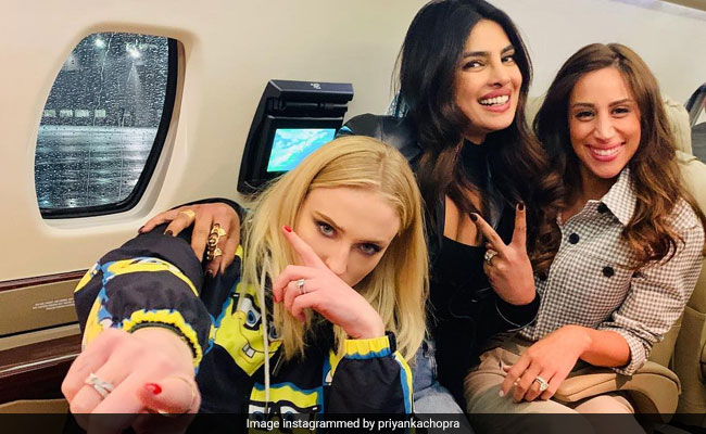 What Nick Says About Jonas Sisters Priyanka Chopra And Sophie Turner's Rapport