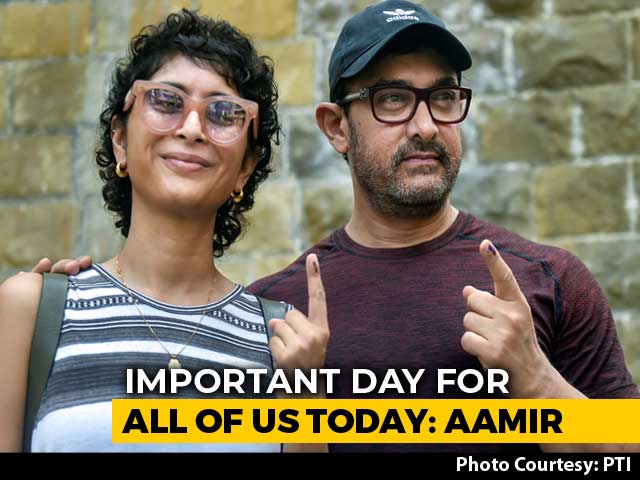 Actor Aamir Khan Votes With A Message For Mumbai Voters