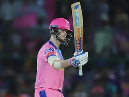 KXIP vs RR: इस वजह से राजस्थान के कप्तान स्मिथ ने अपने ही देश की बिग बैश टी-20 लीग में खेलने से किया इनकार KXIP vs RR: इस वजह से राजस्थान के कप्तान स्मिथ ने अपने ही देश की बिग बैश टी-20 लीग में खेलने से किया इनकार