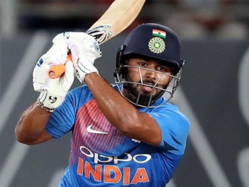World Cup Team Squad: Mostly players & fans sympathize for Rishabh pant World Cup Team Squad: Mostly players & fans sympathize for Rishabh pant