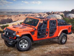 Jeep Introduces Six Custom Vehicles For 2019 Annual Easter Safari