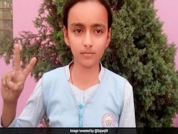 UP board result 2019: 10वीं में 80.07 और 12वीं में 70.06 प्रतिशत विद्यार्थी हुए पास, लड़कियों ने मारी बाजी UP board result 2019: 10वीं में 80.07 और 12वीं में 70.06 प्रतिशत विद्यार्थी हुए पास, लड़कियों ने मारी बाजी