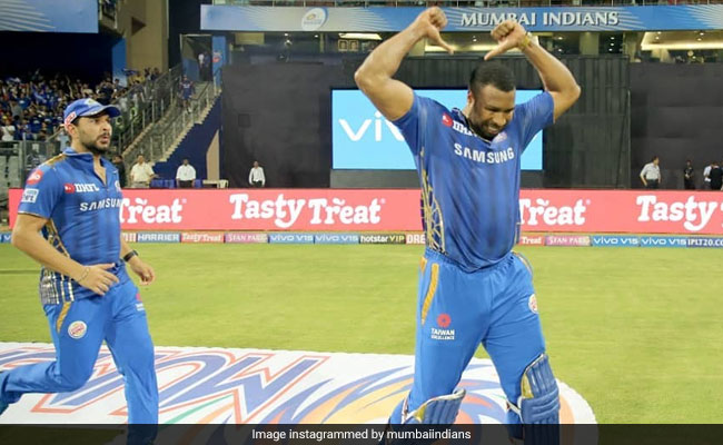 IPL 2019: MI vs KXIP का मैच देख हैरान रह गए अमिताभ, लिखा- ऐसे जश्न मना रहे हैं जैसे वर्ल्ड कप जीते हों...देखें Video
