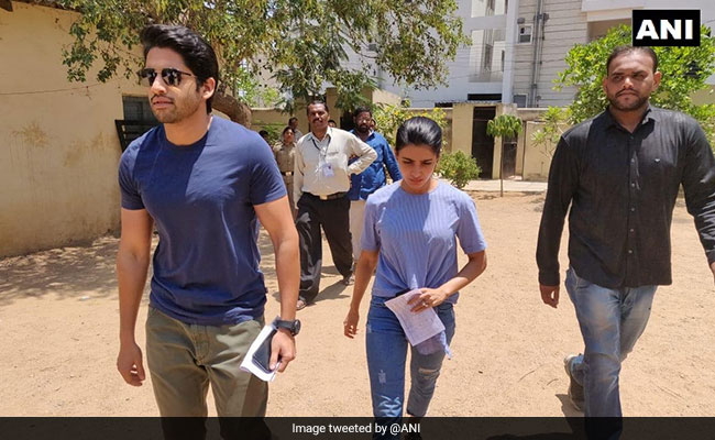 Allu Arjun, Naga Chaitanya Up Star Power At Polling Booths In Hyderabad Allu Arjun, Naga Chaitanya Up Star Power At Polling Booths In Hyderabad