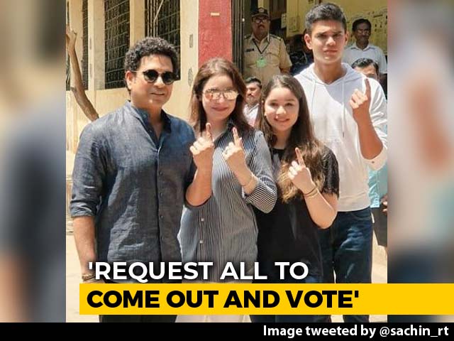 Sachin Tendulkar's Family, With Two First-Timers, Votes In Mumbai Sachin Tendulkar's Family, With Two First-Timers, Votes In Mumbai