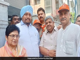 कभी बेचा करते थे चाय, फिर जीता पार्षद का चुनाव, अब बने NDMC के महापौर कभी बेचा करते थे चाय, फिर जीता पार्षद का चुनाव, अब बने NDMC के महापौर