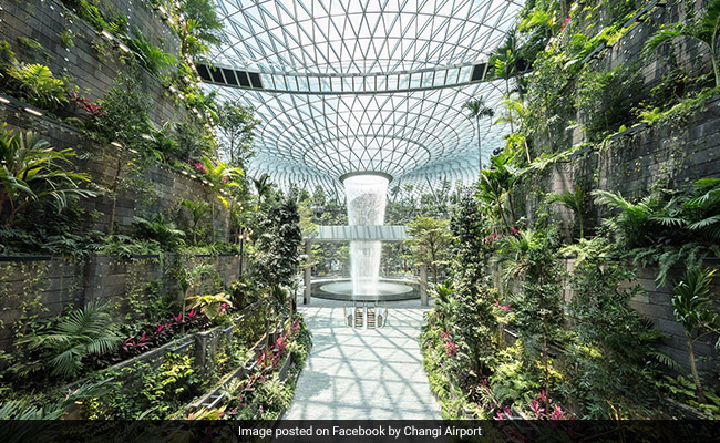 Singapore's New 'Jewel' - An Airport With World's Tallest Indoor Waterfall