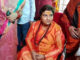 "लड़की विधर्मी के यहां जाए तो टांगें तोड़ देनी चाहिए..." साध्वी प्रज्ञा ठाकुर ने फिर दिया विवादित बयान  "लड़की विधर्मी के यहां जाए तो टांगें तोड़ देनी चाहिए..." साध्वी प्रज्ञा ठाकुर ने फिर दिया विवादित बयान