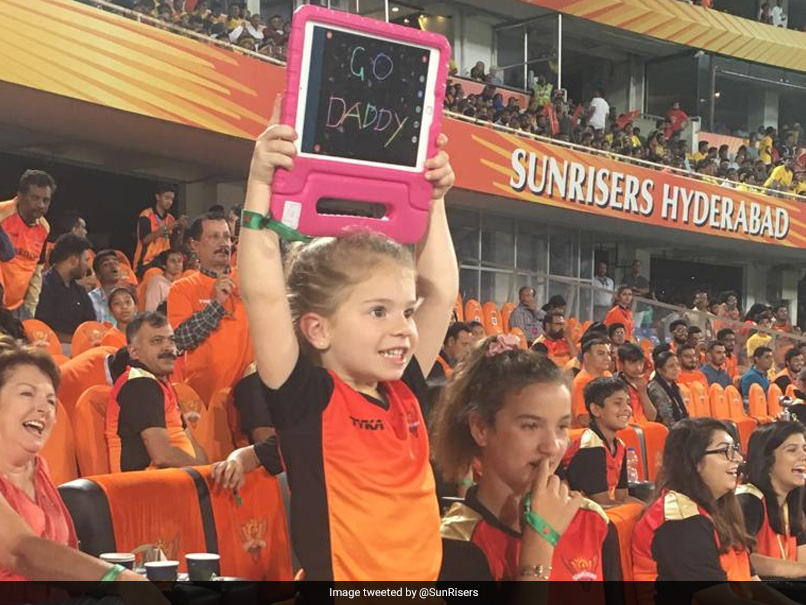 "Go Daddy": David Warner Gets Priceless Message From Daughter