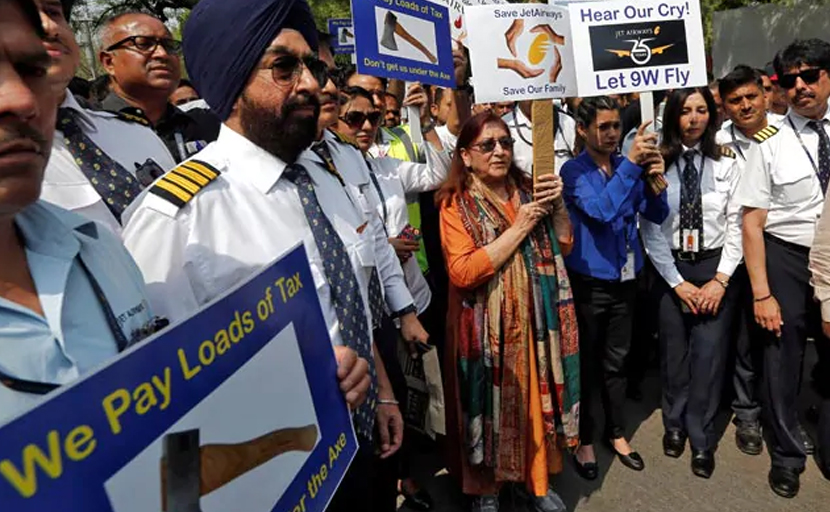 Jet Gags Employees, Says "Every Newspaper Will Try And Carry Story Daily"