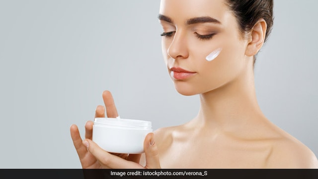 Skincare tips: Apply heavy oil-based moisturiser to prevent your skin from drying