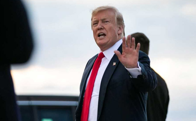 On Staff Following Orders, Trump Says: "Nobody Disobeys Me"