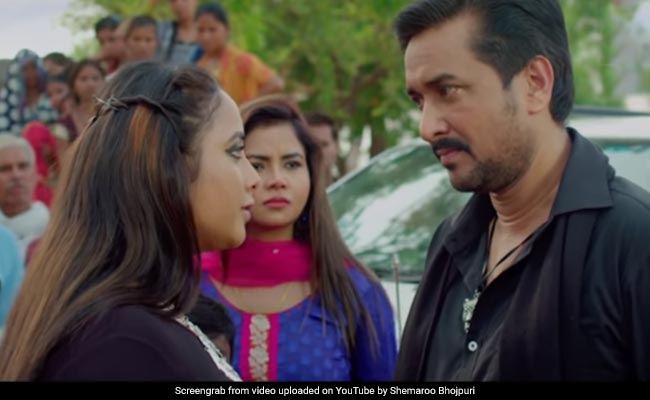 Bhojpuri Cinema: रजनीकांत के साथ 'बेमिसाल खिलाड़ी' में भोजपुरी एक्ट्रेस रानी चटर्जी का धमाल, Video हुआ वायरल