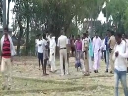 बिहार के नवादा में मतदान के दौरान फायरिंग में महिला घायल, पुलिस ने हालात को किया काबू बिहार के नवादा में मतदान के दौरान फायरिंग में महिला घायल, पुलिस ने हालात को किया काबू