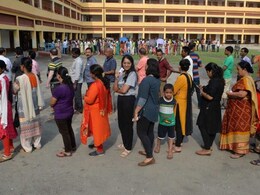 मतदाताओं की सुस्ती किसके लिए खतरा? 10 सवालों के जरिए समझें 283 सीटों का Analysis