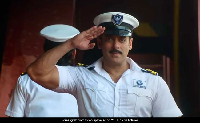 '<i>Kya Baat Hai Bhai. Bahut Khoob</i>': Shah Rukh Khan's Reaction To Salman's <i>Bharat</i> Trailer