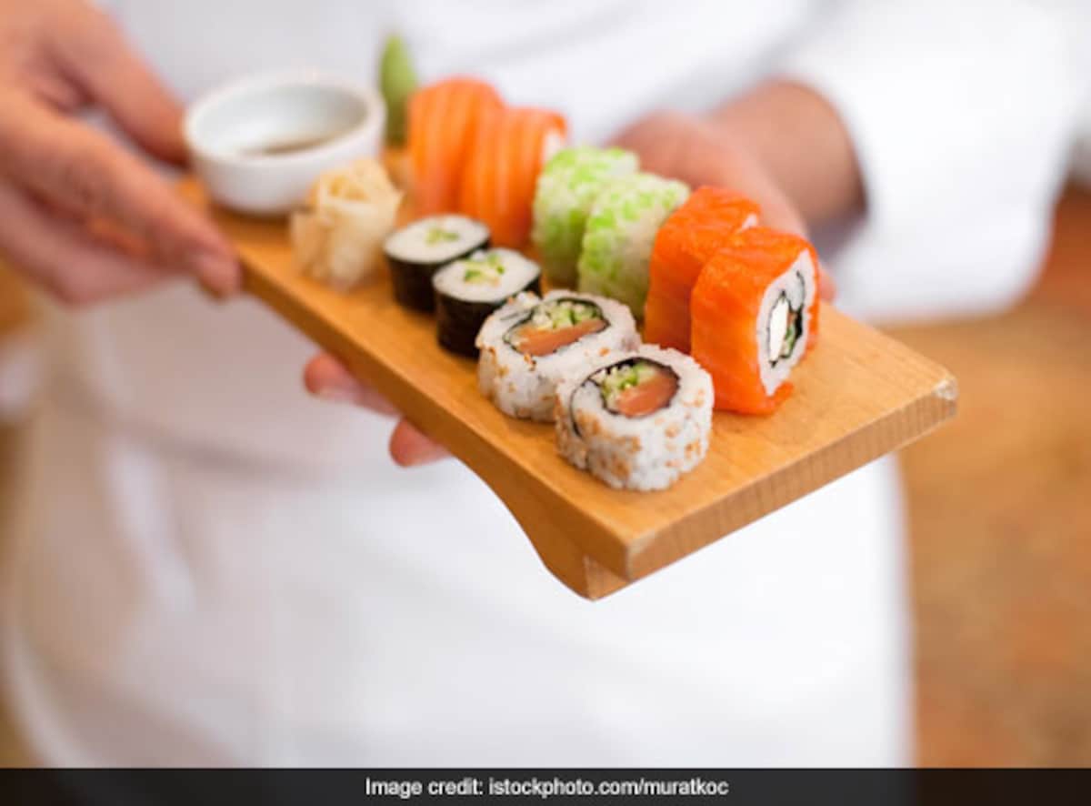 Viral Now: Heres Why Bodybuilders Are Delivering Sushi For A ...