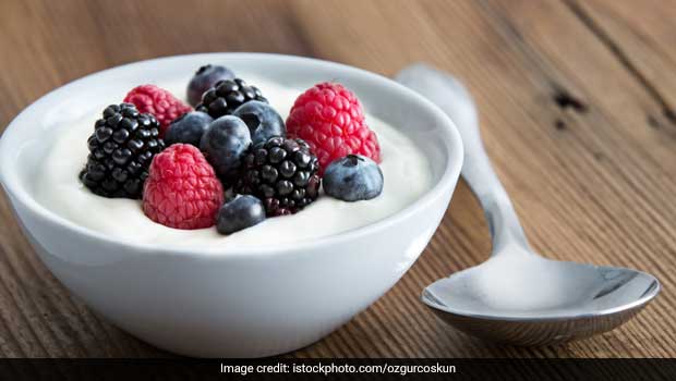 Weight Loss: Yogurt, <i>Chaas</i> And Pickle May Help Manage Childhood Obesity - Experts Reveal