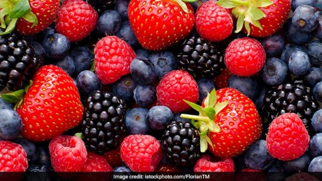 Food for reflexes: Berries are an excellent source of protein to help build reflexes