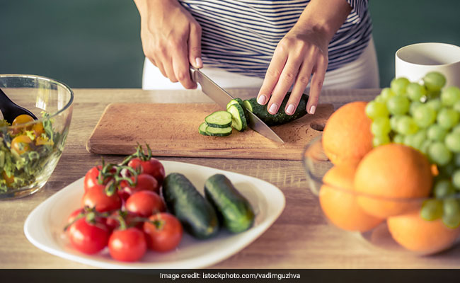 Clean eating: Avoid wrapping food in aluminium foil, use malamal cloth instead