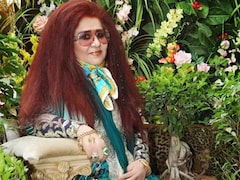 डैंड्रफ से कैसे छुटकारा पाएं? ब्यूटी एक्सपर्ट शहनाज़ हुसैन से जानें