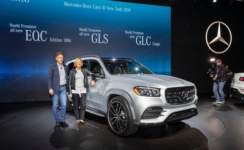 New York Auto Show 2019: New Mercedes-Benz GLS Makes Its Global Debut New York Auto Show 2019: New Mercedes-Benz GLS Makes Its Global Debut