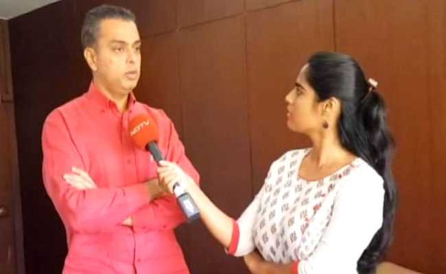 Lok Sabha Polls 2019: Poll Body Complaint Against Milind Deora For Jain Religion Remark