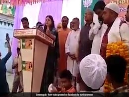 "Vote For Me Or Else...": What BJP's Maneka Gandhi Told Muslims At A Meet "Vote For Me Or Else...": What BJP's Maneka Gandhi Told Muslims At A Meet