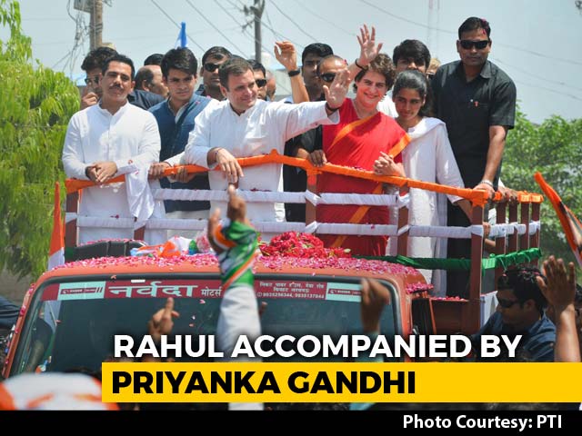 Rahul Gandhi's Amethi Roadshow Before Filing Nomination, Family Joins Him