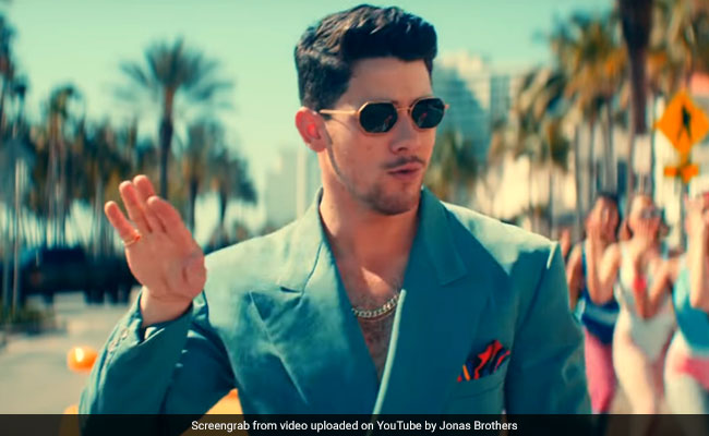 We Knew Nick And The Jonas Brothers Were Pretty <I>Cool</I> Even Before Their New Single